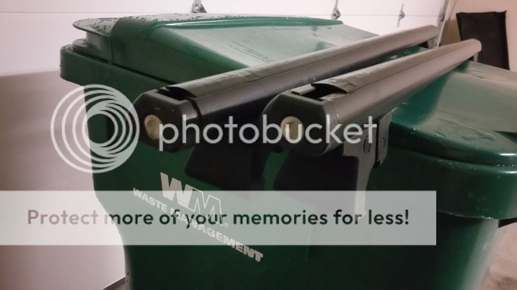 B5/5.5 Wagon roof rack cross bars Volkswagen Passat Forum