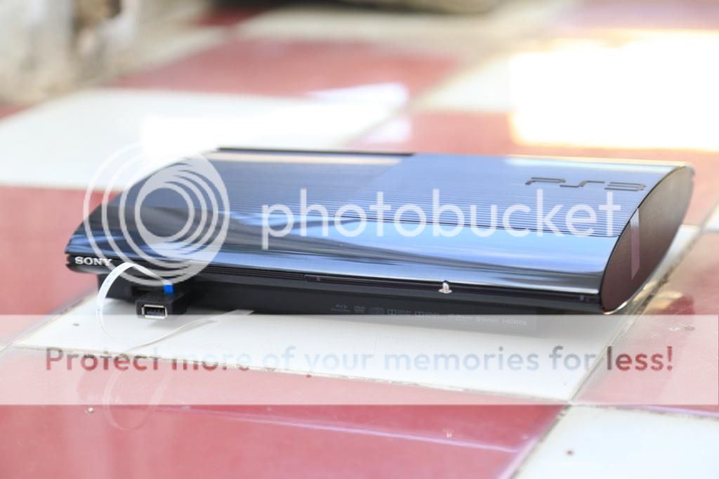 Bán PS3 Slim 250GB còn mới và cực đẹp , hack full .