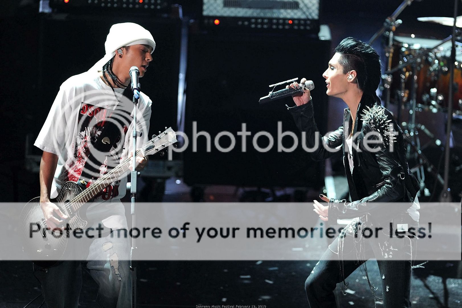 http://i964.photobucket.com/albums/ae130/tokiohfan/Sanremo%202192010/SanremoFestivalFeb19201090.jpg